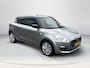 Suzuki Swift 1.2 Select Navigatie / Camera / Lichtmetalen velgen / TwoTone Lak / Stoelverwarming !