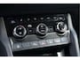 Skoda Karoq 1.5 TSI ACT Style | Trekhaak | ACC | Navi | Camera | Stoelverw.