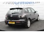 Mazda 3 1.6 Active 5-deurs hatchback met automatische airco met nieuwe APK bij aflevering