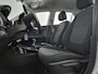 Kia Stonic 1.0 T-GDi DynamicLine | Navigatie via Apple Car Play } Achteruitrijcamera