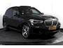 BMW X5 xDrive45e High Executive | S/K-Panodak | Dig. Cockpit | Adapt. Cruise | Stoel-+ Achterbankverw. | PDC | 360 Camera | NAV + App. Connect | ECC | Elek. Klep | Elek. Trekhaak | LM 20" |