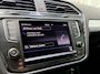 Volkswagen Tiguan 1.4 TSI ACT 150pk DSG Comfortline Business Navigatie LED Koplampen Winterpakket Parkassist Camera Trekhaak