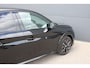 Peugeot 208 1.2 PureTech GT Pack | Navigatie | Camera | Panoramadak | Stoelverwarming | Black Pack | Alcantara | NL auto |