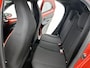 Toyota Aygo X 1.0 VVT-i S-CVT Pulse + | BTW Voertuig | Parkeersensoren voor+achter | Keyless Entry/Start | Climate Control | Cruise Control Adaptive | achteruitrijcamera | Apple CarPlay/Android Auto |
