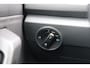 Volkswagen T-Roc 1.0 TSI 110pk Life | Achteruitrijcamera | Cruise Control adaptief | Navigatie | App Connect |