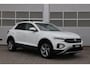 Volkswagen T-Roc 1.0 TSI 110pk Life | Achteruitrijcamera | Cruise Control adaptief | Navigatie | App Connect |