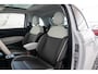 Fiat 500 1.0 Hybrid La Prima | Tot 8 Jaar Garantie | Panoramadak | Premium Sound | Navigatie | Camera | Kunstlederen bekleding | Stoelverwarming |