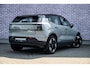 Volvo EX30 Single Motor Extended Range Plus 69 kWh | Trekhaak | Warmtepomp | Harman Kardon Audio | Stoelverwarming | Cruise Control Adapatief | BLIS | Achteruitrijcamera | Parkeersensoren | Keyless Entry | Elektrische Achterklep | Navigatie Google Maps | Apple Carplay | Android Auto