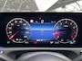 Mercedes-Benz A-klasse 180 Business Solution AMG | Night | Panoramaschuifdak | Achteruitrijcamera | Sfeerverlichting| MULTIBEAM LED | 19 inch AMG-velgen |