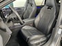Volkswagen Passat Variant 1.5 eHybrid R-Line Edition 272 PK Panoramadak /Trekhaak /Carplay / Stoelverwarming/ koeling