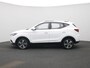 MG MG ZS EV Luxury 45 kWh | Pano | Carplay | Warmtepomp | Cruise control | Elektrisch verwarmde en verstelbare stoelen |