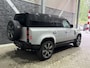 Land Rover Defender 110 P300e X-Dynamic HSE | Luchtvering | Panoramadak | Trekhaak | 360° Camera | Koelkast | Stoelventilatie | 22 Inch