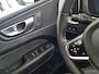Volvo XC60 2.0 T6 Plug-in hybrid AWD Plus Dark | SOH:100% | Trekhaak | 360° Camera | 21" | Schuif/Kantel Panoramadak | Standkachel | Adaptive Cruise | Stoel/stuur verwarming | Power Seats | Memory | Extra getint glas |