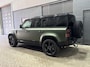 Land Rover Defender 110 2.0 P300e 110 X-Dynamic HSE | SATIN | Luchtvering | Panoramadak | Trekhaak | Stoelventilatie | 360° Camera | Head-Up | Premium Audio | 22 Inch