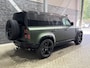 Land Rover Defender 110 2.0 P300e 110 X-Dynamic HSE | SATIN | Luchtvering | Panoramadak | Trekhaak | Stoelventilatie | 360° Camera | Head-Up | Premium Audio | 22 Inch