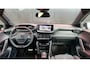 Peugeot 208 1.2 Hybrid 145 e-DCS6 GT | Navigatie | Carplay | Adaptieve Cruise | Camera | | Achteruitrijcamera | Apple Carplay/Android Auto|telefoonintegratie premium | Armsteun voor