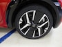 Peugeot 208 1.2 Hybrid 145 e-DCS6 GT | Navigatie | Carplay | Adaptieve Cruise | Camera | | Achteruitrijcamera | Apple Carplay/Android Auto|telefoonintegratie premium | Armsteun voor