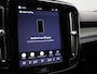 Volvo XC40 Recharge P8 AWD R-Design | Automaat | Apple Carplay / Android Auto | Virtual Cockpit | Stoel- Stuurverwarming | Elektrische Achterklep | Achteruitrijcamera | Navigatie | Climate Control | Cruise Control | Lichtmetalen Velgen |