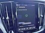 Volvo V60 2.0 B3 Essential | Trekhaak | Leder | Adaptive Cruise | Stoelverwarming V+A | Stuurverwarming | 18"velgen | Extra getint glas | Google infortainment |