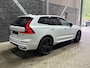 Volvo XC60 T6 Plus Black Edition | Harman/Kardon | Pilot Assist | Panoramadak | 360° Camera | Head-Up | Stoel+Stuurverwarming | 21 Inch