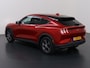 Ford Mustang Mach-E RWD 75 kWh | Winterpakket | Navigatie | Parkeercamera | Climate Control | Leder |