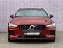 Volvo V60 2.0 B3 R-Design | Trekhaak | Stoelverwarming | Stuurverwarming | Adaptive Cruise | Power Seats | Memory | Extra getint glas | Camera | Parkeersensoren V+A | Apple Carplay/Android auto |