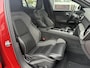 Volvo V60 2.0 B3 R-Design | Trekhaak | Stoelverwarming | Stuurverwarming | Adaptive Cruise | Power Seats | Memory | Extra getint glas | Camera | Parkeersensoren V+A | Apple Carplay/Android auto |