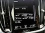 Volvo V60 2.0 B3 R-Design | Trekhaak | Stoelverwarming | Stuurverwarming | Adaptive Cruise | Power Seats | Memory | Extra getint glas | Camera | Parkeersensoren V+A | Apple Carplay/Android auto |