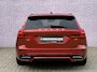 Volvo V60 2.0 B3 R-Design | Trekhaak | Stoelverwarming | Stuurverwarming | Adaptive Cruise | Power Seats | Memory | Extra getint glas | Camera | Parkeersensoren V+A | Apple Carplay/Android auto |