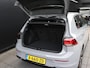 Volkswagen Golf 1.5 eTSI R-Line Business | PANO-DAK | STOEL/STUURVERW. | CAMERA | APPLE CARPLAY | NAVI | ADAPT. CRUISE |