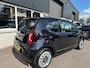 Volkswagen Up! 1.0 HIGH UP! Navi Leder Airco Cruise Stoelverwarming PDC Mistlampen