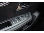 Peugeot 208 1.2 Hybrid e-DCS6 Allure | 110PK | AUTOMAAT | Parkeersensoren Achter | Draadloze Apple Carplay & Android Auto | Cruise Control | DAB+ | Privacy Glas achter | LED |