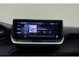 Peugeot 208 1.2 Hybrid e-DCS6 Allure | 110PK | AUTOMAAT | Parkeersensoren Achter | Draadloze Apple Carplay & Android Auto | Cruise Control | DAB+ | Privacy Glas achter | LED |