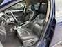Volvo XC60 2.4 D5 AWD R-Design Ocean Race | Panoramadak | Navigatie | Elektrische Achterklep | Lederen Bekleding |