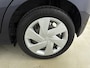 Toyota Aygo 1.0 VVT-i x-play Automaat | Parkeercamera | Metallic Lak | Airco | Mistlampen | Onderweg-naar-dealer