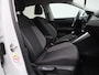 Volkswagen Polo 1.0 TSI Life Business 95 PK| Origineel Nederlands | Dealeronderhouden | Navigatie | Digitale Cockpit Pro | Stoelverwarming | Climatronic | Parkeersensoren | 16 Inch Velgen | Privacy Glass