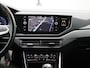 Volkswagen Polo 1.0 TSI Life Business 95 PK| Origineel Nederlands | Dealeronderhouden | Navigatie | Digitale Cockpit Pro | Stoelverwarming | Climatronic | Parkeersensoren | 16 Inch Velgen | Privacy Glass