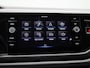 Volkswagen Polo 1.0 TSI Life Business 95 PK| Origineel Nederlands | Dealeronderhouden | Navigatie | Digitale Cockpit Pro | Stoelverwarming | Climatronic | Parkeersensoren | 16 Inch Velgen | Privacy Glass