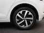 Volkswagen Polo 1.0 TSI Life Business 95 PK| Origineel Nederlands | Dealeronderhouden | Navigatie | Digitale Cockpit Pro | Stoelverwarming | Climatronic | Parkeersensoren | 16 Inch Velgen | Privacy Glass