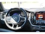 Volvo XC60 T6 Plug-in hybrid AWD Plus Dark Long Range | Harman Kardon | Dealer onderhouden | 21 inch | Schuif/kanteldak | Adaptieve cruise control | Trekhaak | Stoelverwarming |