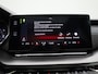 Skoda Octavia Combi 1.4 TSI RS iV PHEV Business | Automaat | Panorama dak | Virtual cockpit | Matrix LED | Stoel verwarming | Navigatie | Apple CarPlay / Android Auto | Sportstoelen | Lichtmetalen velgen | Parkeersensoren | Keyless Start | Sfeerverlichting |