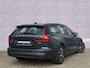 Volvo V60 2.0 B3 Momentum Advantage | Trekhaak | Cruise Control | Parkeersensoren V+A | Parkeercamera | Apple Carplay/Android Auto | 17"LM Velgen | Volvo on Call |