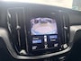 Volvo V60 2.0 B3 Momentum Advantage | Trekhaak | Cruise Control | Parkeersensoren V+A | Parkeercamera | Apple Carplay/Android Auto | 17"LM Velgen | Volvo on Call |