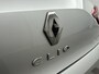 Renault Clio 1.0 TCe 90Pk Evolution | Navigatie | Apple Carplay/Android Auto | Parkeersensoren Voor & Achter | Achteruitrijcamera | Lichtmetalen Velgen | Elektrisch Inklapbare Spiegels | Airconditioning | Privacy Glass |