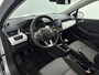 Renault Clio 1.0 TCe 90Pk Evolution | Navigatie | Apple Carplay/Android Auto | Parkeersensoren Voor & Achter | Achteruitrijcamera | Lichtmetalen Velgen | Elektrisch Inklapbare Spiegels | Airconditioning | Privacy Glass |