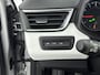 Renault Clio 1.0 TCe 90Pk Evolution | Navigatie | Apple Carplay/Android Auto | Parkeersensoren Voor & Achter | Achteruitrijcamera | Lichtmetalen Velgen | Elektrisch Inklapbare Spiegels | Airconditioning | Privacy Glass |