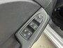 Renault Clio 1.0 TCe 90Pk Evolution | Navigatie | Apple Carplay/Android Auto | Parkeersensoren Voor & Achter | Achteruitrijcamera | Lichtmetalen Velgen | Elektrisch Inklapbare Spiegels | Airconditioning | Privacy Glass |