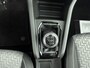 Renault Clio 1.0 TCe 90Pk Evolution | Navigatie | Apple Carplay/Android Auto | Parkeersensoren Voor & Achter | Achteruitrijcamera | Lichtmetalen Velgen | Elektrisch Inklapbare Spiegels | Airconditioning | Privacy Glass |