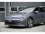 Volkswagen Golf 1.4 GTE 245 PK / PANO / IQ LIGHTS / HEAD UP DISPLAY / CAMERA / BLIND SPOT / TREKHAAK / HEXAGON LED / 18"