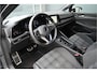Volkswagen Golf 1.4 GTE 245 PK / PANO / IQ LIGHTS / HEAD UP DISPLAY / CAMERA / BLIND SPOT / TREKHAAK / HEXAGON LED / 18"